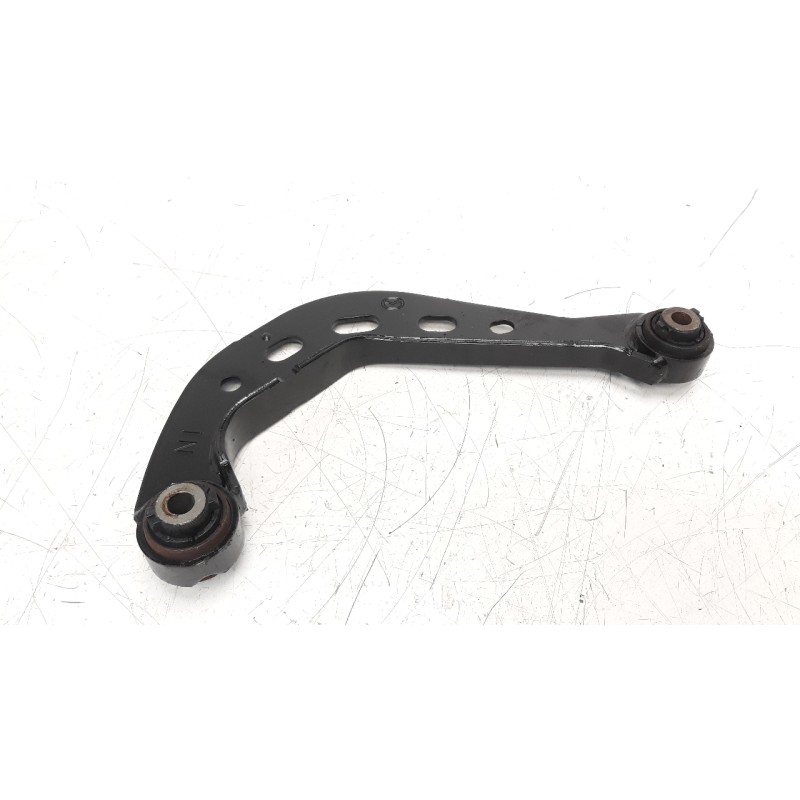 Recambio de brazo suspension superior trasero derecho para mazda 3 lim. () 2.2 turbodiesel cat referencia OEM IAM B45C28C10  