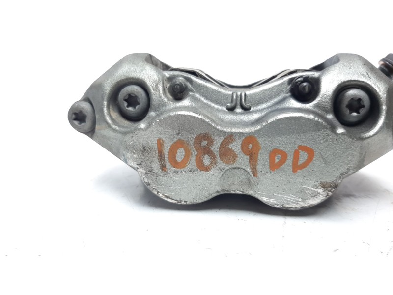 Recambio de pinza de freno delantera derecha para ktm 790 adventure referencia OEM IAM 63513015000  