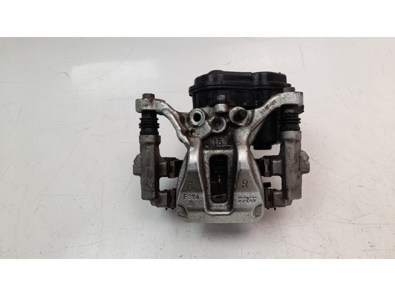 Recambio de pinza de freno trasera derecha para toyota corolla (e21) referencia OEM IAM 4783002360  