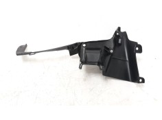 Recambio de moldura para honda cb 500x referencia OEM IAM 64240MKPJ800   2