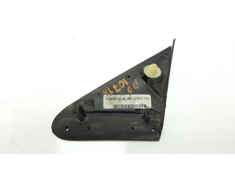 Recambio de moldura para toyota avensis berlina (t25) 1.8 16v cat referencia OEM IAM X4009928  