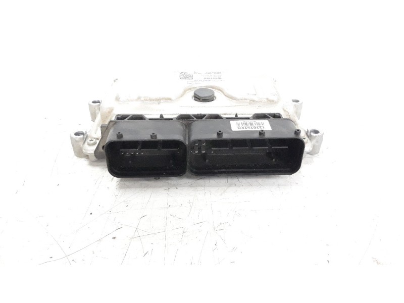 Recambio de centralita motor uce para hyundai tucson 1.6 cat referencia OEM IAM 391992BB0  