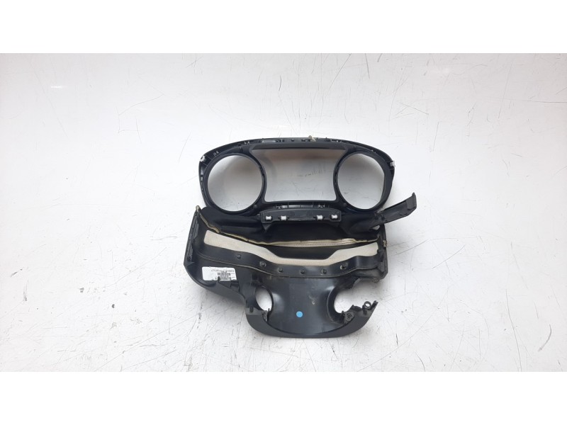 Recambio de moldura para jeep compass ii 2.0 m-jet cat referencia OEM IAM 5ZT67TRMAA  