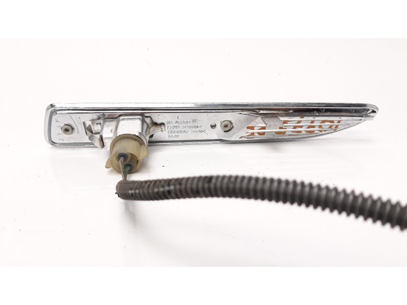 Recambio de piloto lateral izquierdo para ford mondeo ber. (ca2) ghia referencia OEM IAM 18A538D 103F10410311 FD1104139