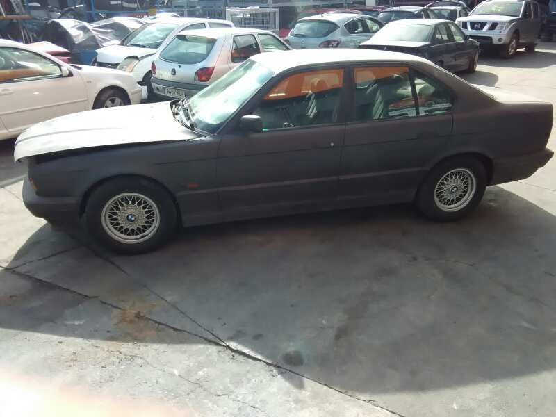 bmw serie 5 berlina (e34) del año 1995