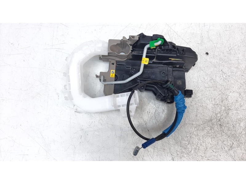 Recambio de cerradura puerta delantera izquierda para kia ceed concept referencia OEM IAM 81310J7010  