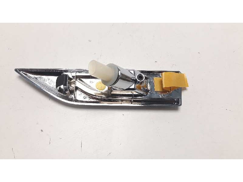 Recambio de piloto lateral derecho para volkswagen t6 transporter referencia OEM IAM 2K5949102A  