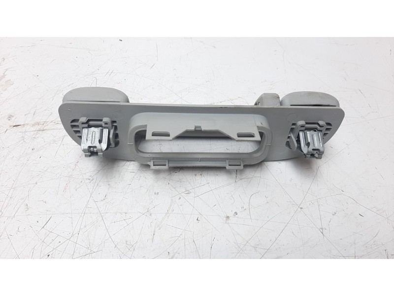 Recambio de maneta interior trasera derecha para jeep compass ii 2.0 m-jet cat referencia OEM IAM   