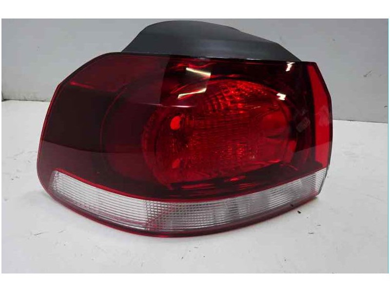 Recambio de piloto trasero izquierdo para volkswagen golf vi (5k1) referencia OEM IAM 5K0945095M 103F23461773 VG0384164