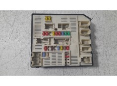 CAJA RELES / FUSIBLES 284B63984R 284B63984R 