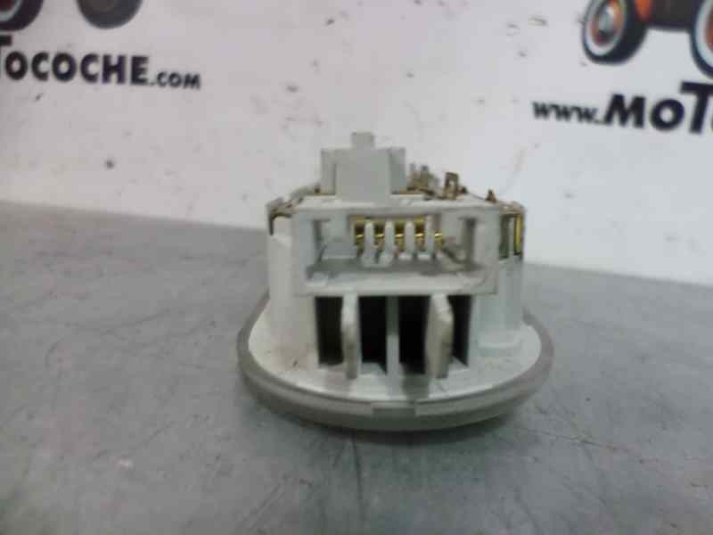 Recambio de luz interior para renault scenic ii referencia OEM IAM   