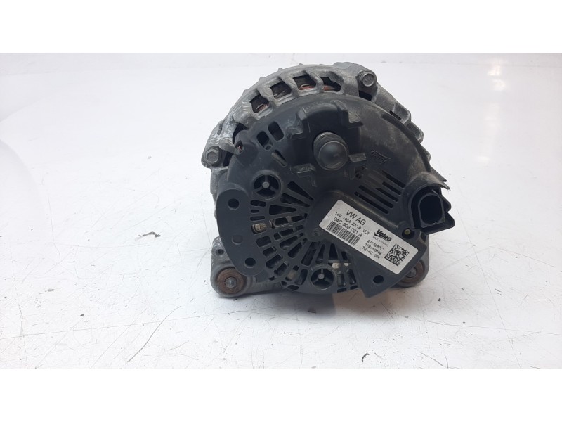 Recambio de alternador para audi q3 (f3b) 1.5 16v tsi act referencia OEM IAM 04C903021A  