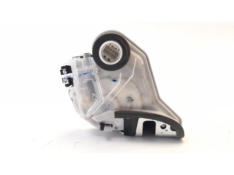Recambio de cerradura puerta trasera derecha para honda civic lim.5 (fk) 1.0 vtec cat referencia OEM IAM 72611TEX  