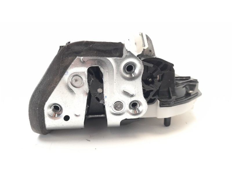 Recambio de cerradura puerta trasera derecha para honda civic lim.5 (fk) 1.0 vtec cat referencia OEM IAM 72611TEX  