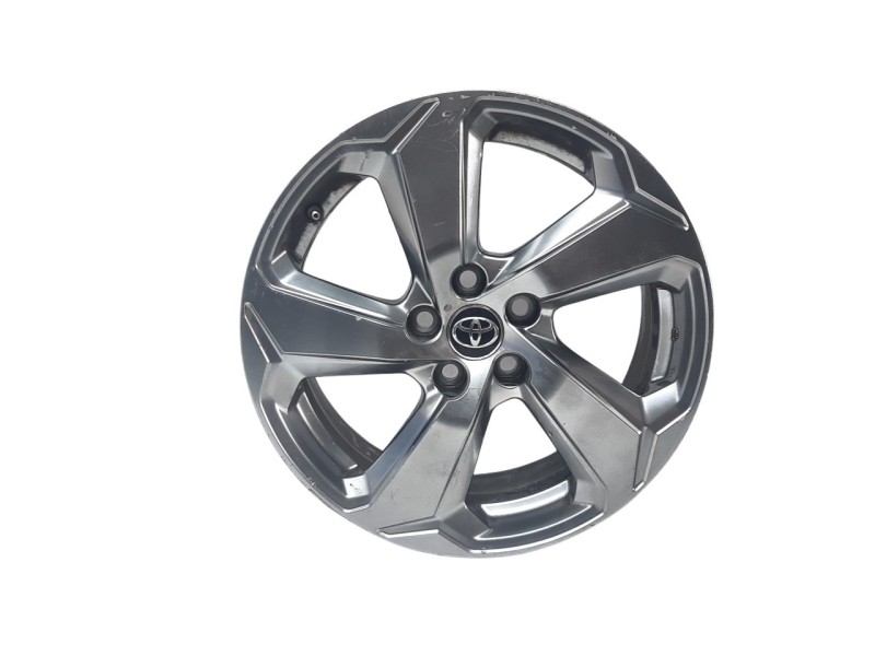 Recambio de llanta para toyota rav4 referencia OEM IAM 4261142790  