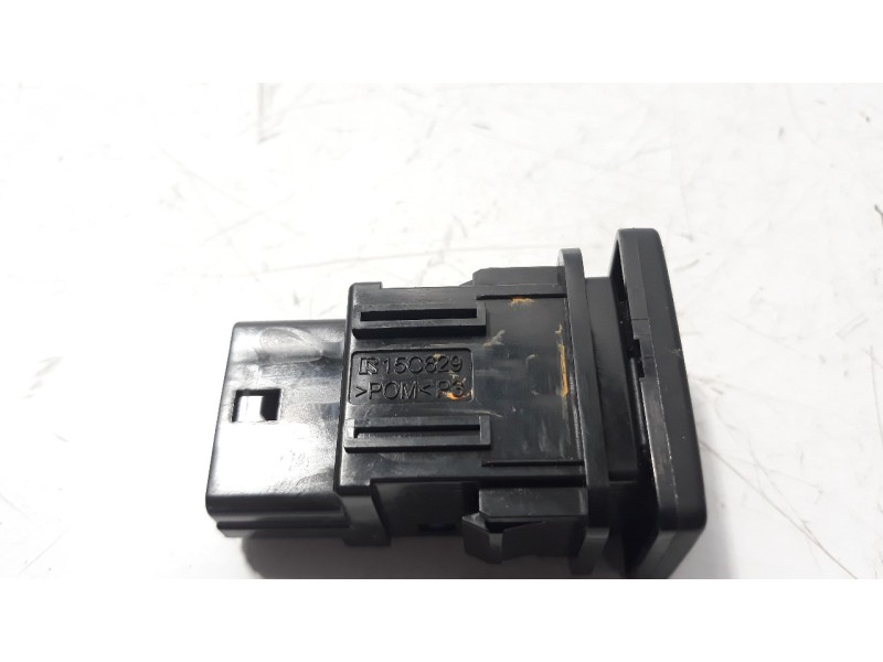 Recambio de interruptor para toyota yaris referencia OEM IAM 15C629  