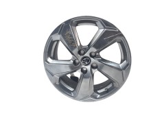 Recambio de llanta para toyota rav4 referencia OEM IAM 4261142790  