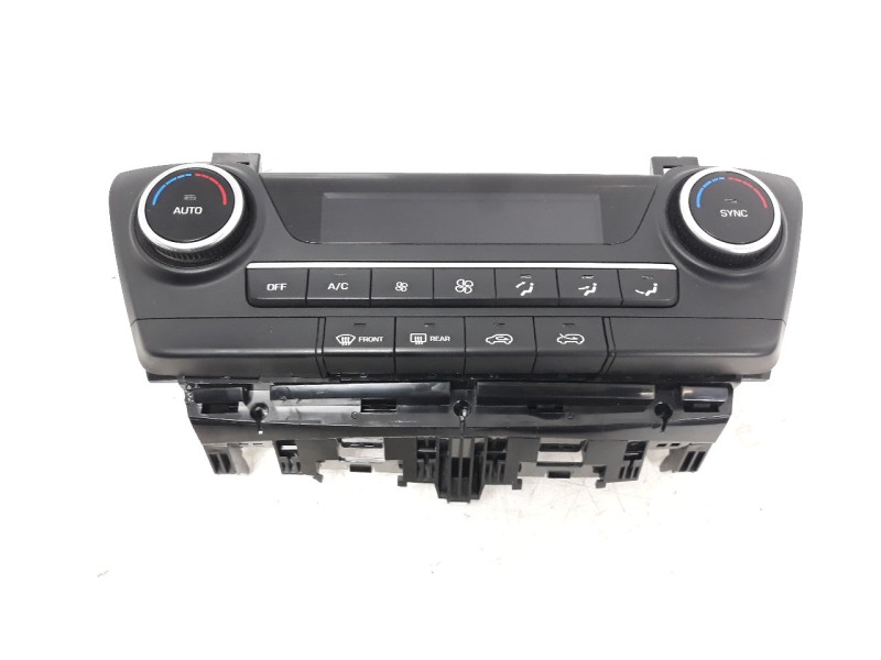 Recambio de mando climatizador para hyundai tucson 1.6 cat referencia OEM IAM 97250D7FB0  