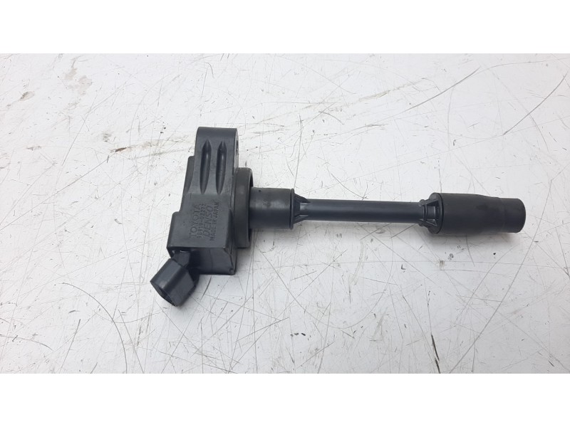 Recambio de bobina encendido para toyota c-hr referencia OEM IAM 90919D2272  