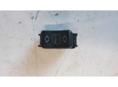 Recambio de mando elevalunas trasero derecho para mercedes-benz clase c (w202) berlina 180 (202.018) referencia OEM IAM 20282053