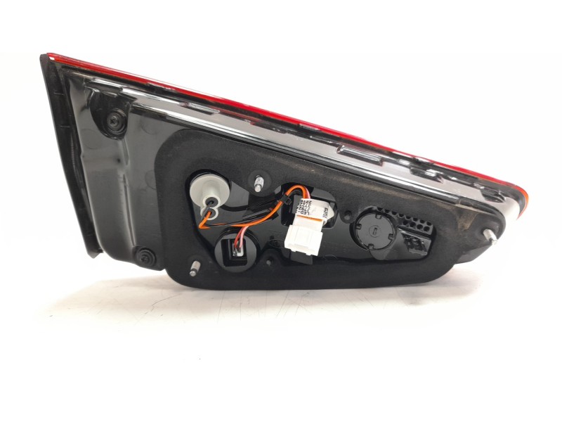 Recambio de piloto trasero derecho interior para kia ceed concept referencia OEM IAM 92404J7050  