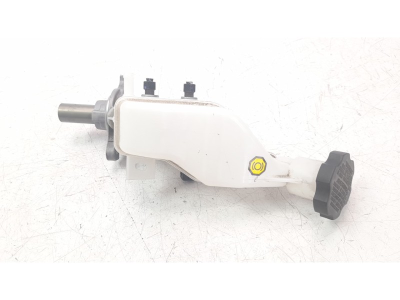 Recambio de bomba freno para kia carens ( ) 1.6 gdi cat referencia OEM IAM 58510A4800  