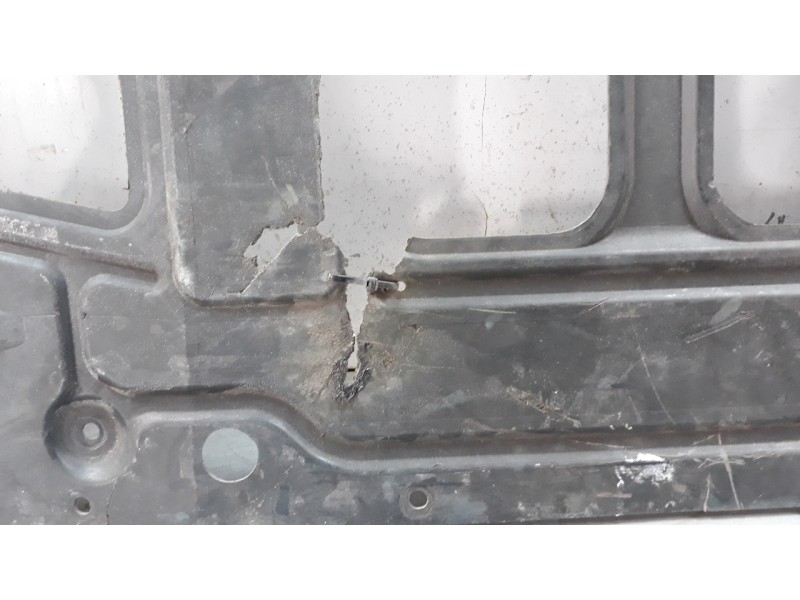 Recambio de cubrecarter para aston martin rapide 5.9 v12 cat referencia OEM IAM AD435E209BA  
