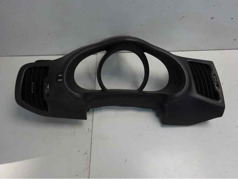 Recambio de rejilla aireadora para kia sportage drive 4x2 referencia OEM IAM 974803W00  