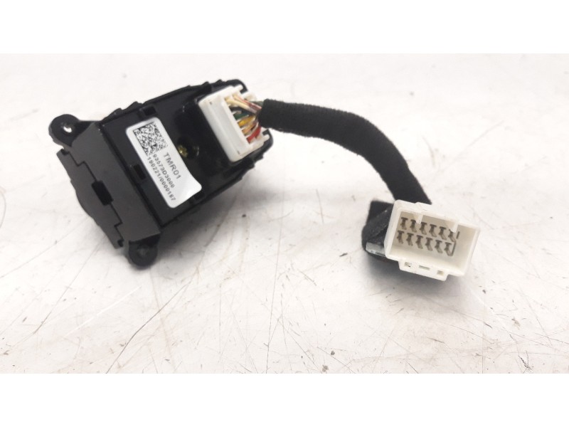 Recambio de mando retrovisor para hyundai tucson 1.6 cat referencia OEM IAM 93573D3000  