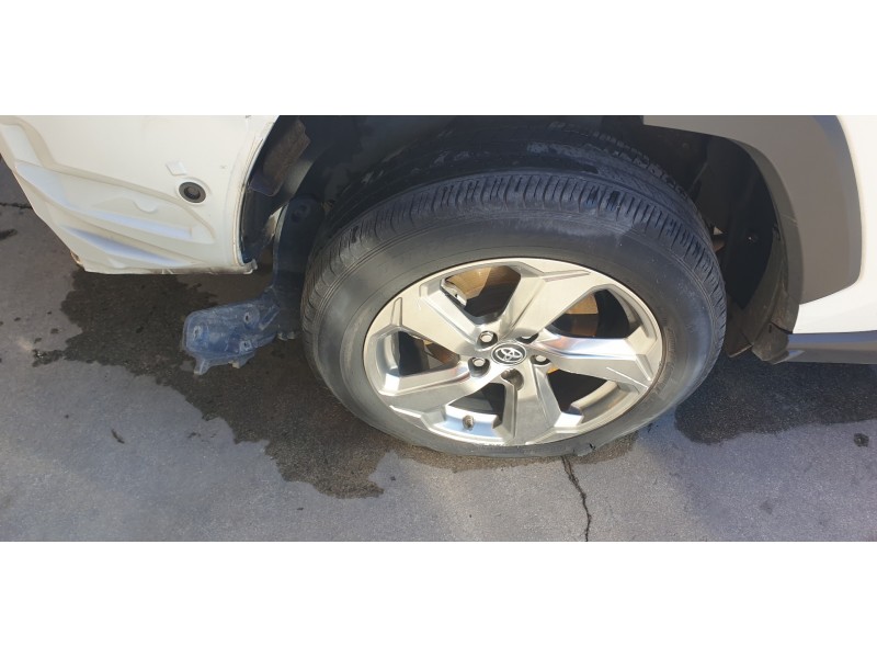 Recambio de mangueta trasera derecha para toyota rav4 referencia OEM IAM 4230442070  