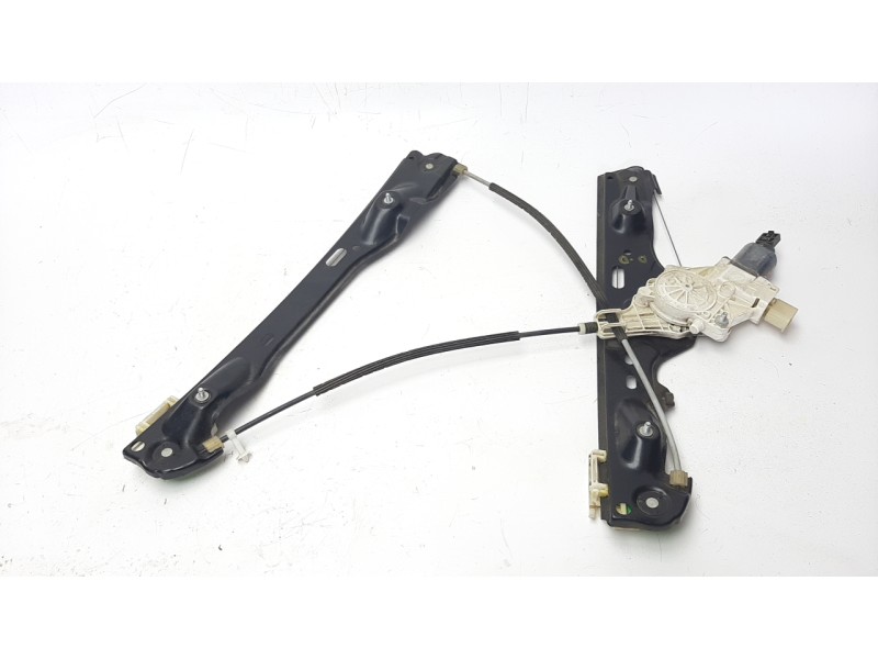 Recambio de elevalunas delantero derecho para bmw x1 (e84) sdrive 18d referencia OEM IAM 51332990386 106062415 