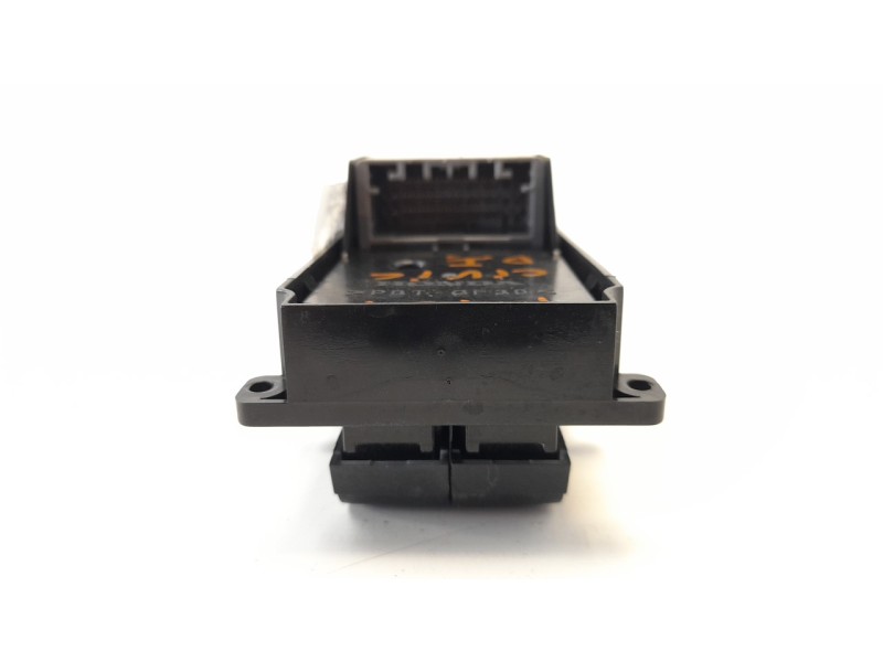 Recambio de mando elevalunas delantero izquierdo para honda civic lim.5 (fk) 1.0 vtec cat referencia OEM IAM 83595TGGG620BLK  