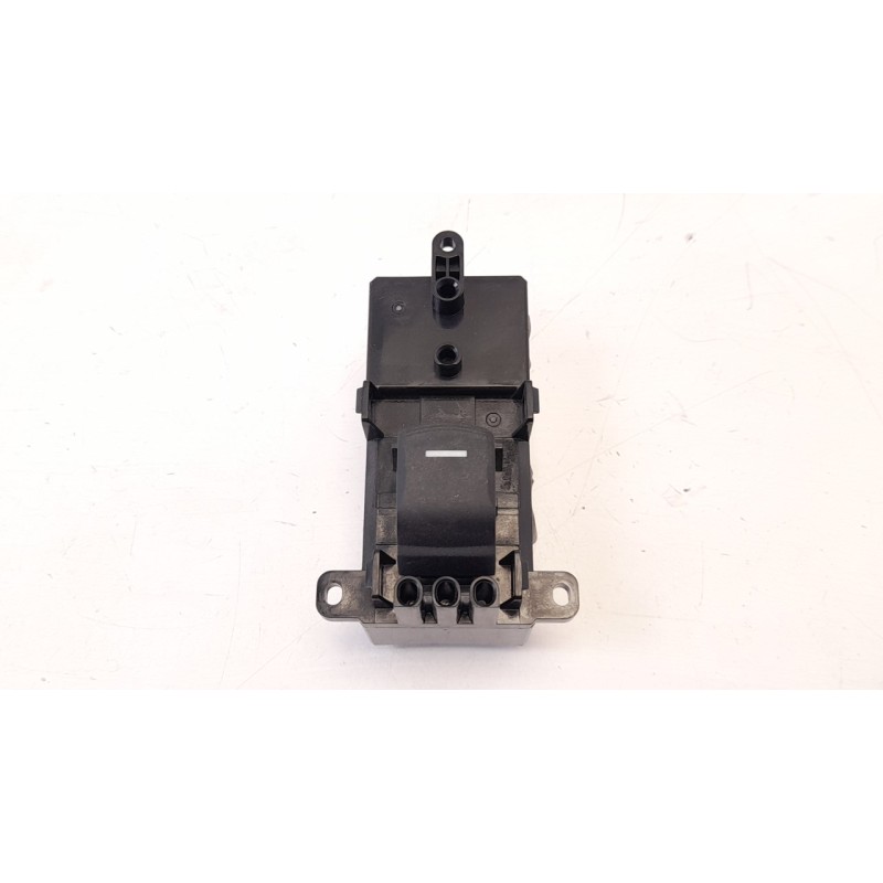Recambio de mando elevalunas trasero izquierdo para honda civic lim.5 (fk) 1.0 vtec cat referencia OEM IAM 83790TGGG020BLK  