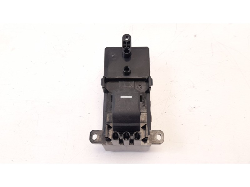 Recambio de mando elevalunas trasero izquierdo para honda civic lim.5 (fk) 1.0 vtec cat referencia OEM IAM 83790TGGG020BLK  