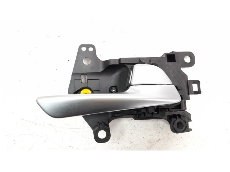 Recambio de maneta interior trasera derecha para hyundai tucson 1.6 cat referencia OEM IAM 83620D7000  