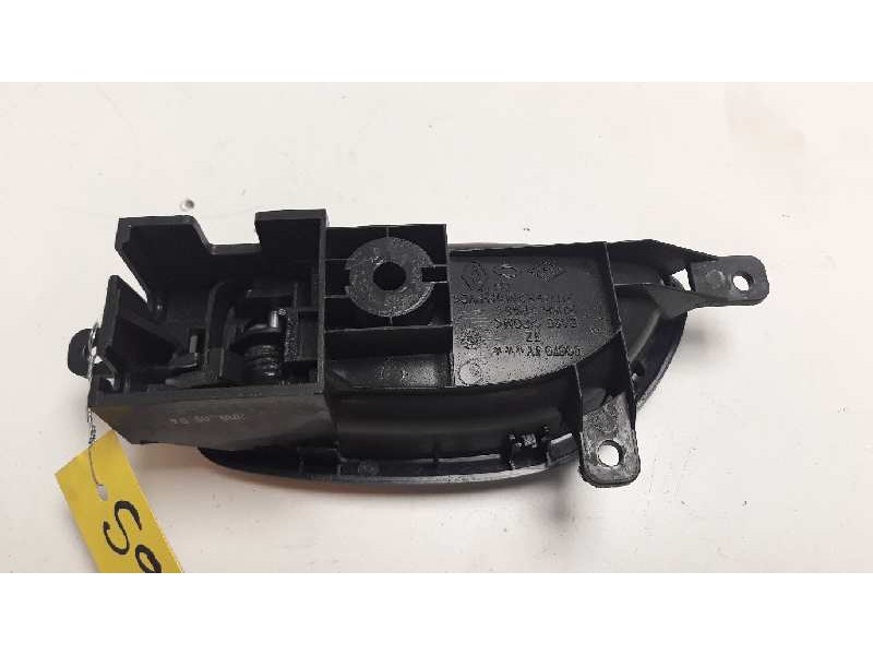 Recambio de maneta interior delantera derecha para renault koleos 2.0 dci diesel fap referencia OEM IAM   