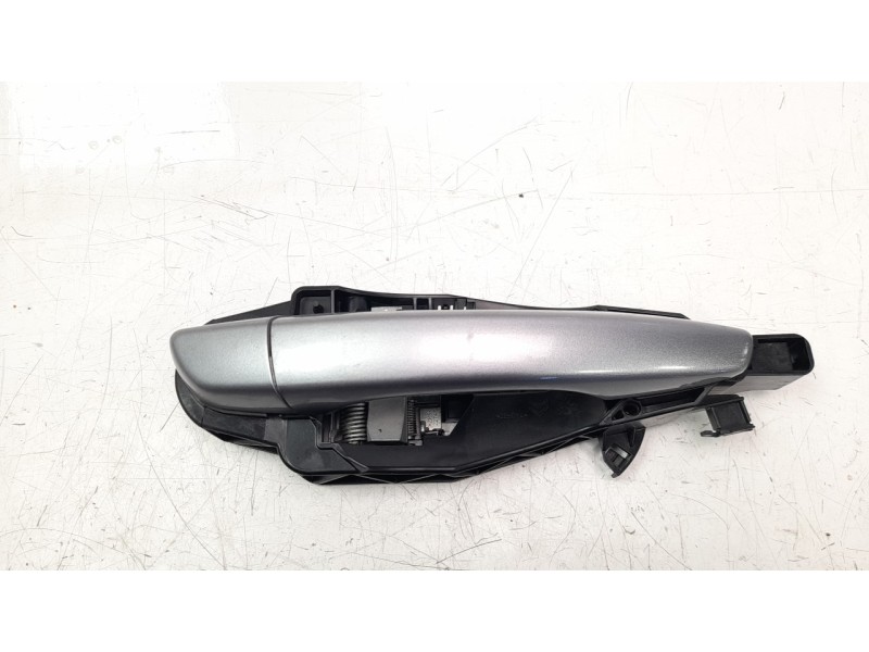 Recambio de maneta exterior delantera derecha para opel grandland x 1.2 referencia OEM IAM 980297821T  
