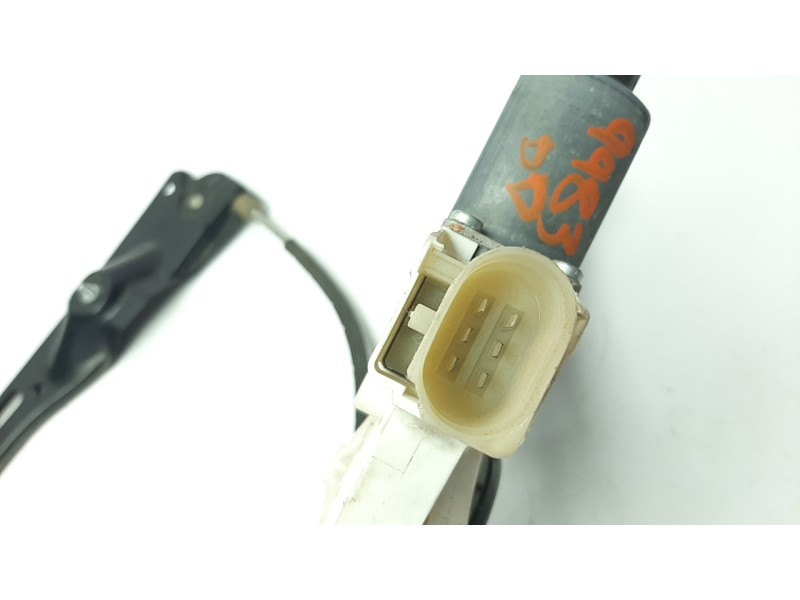 Recambio de elevalunas delantero derecho para bmw x1 (e84) sdrive 18d referencia OEM IAM 51332990386 106062415 