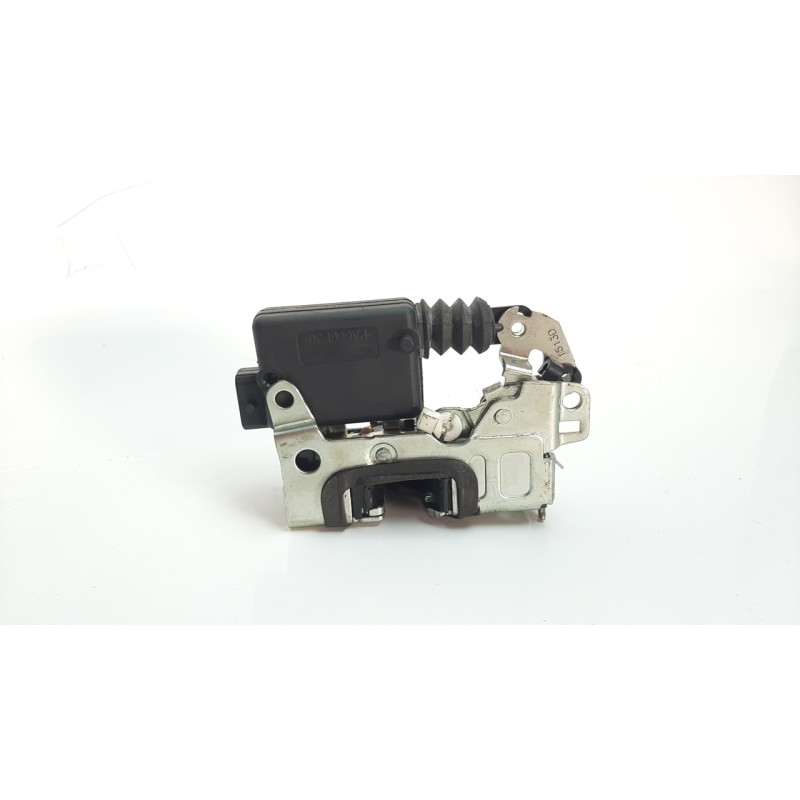Recambio de cerradura puerta trasera derecha para dacia duster 1.5 dci diesel fap cat referencia OEM IAM 825029556R  