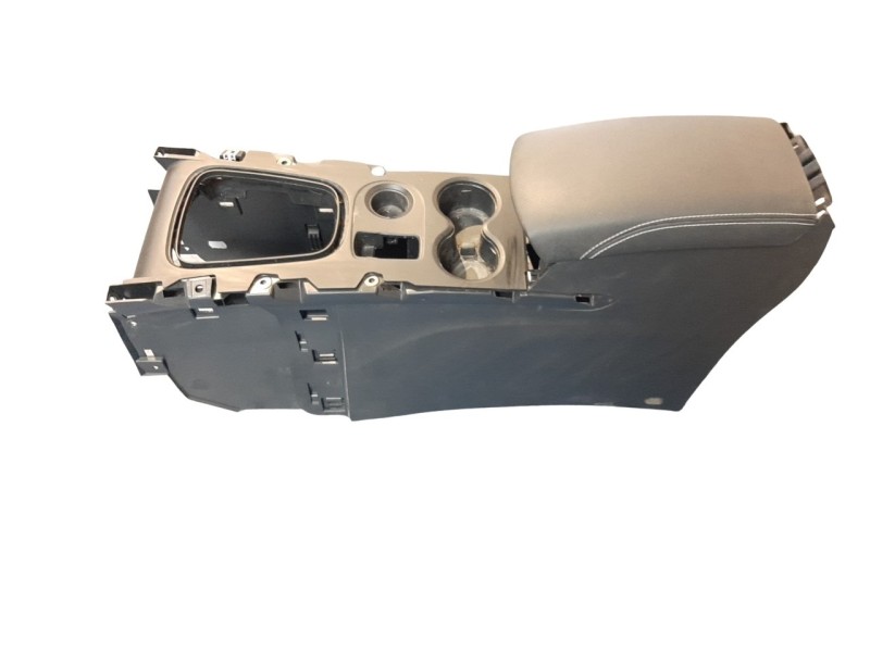 Recambio de apoyabrazos central para renault kadjar 1.6 tce energy referencia OEM IAM 969204350R  