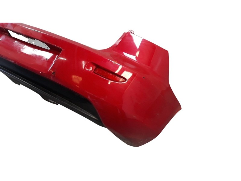 Recambio de paragolpes trasero para mazda 3 berlina (bk) 1.6 cd diesel cat referencia OEM IAM BN8V50221GAA 108601810 MZ3261061