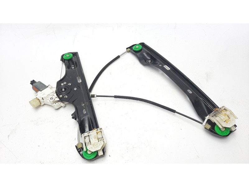 Recambio de elevalunas delantero derecho para bmw x1 (e84) sdrive 18d referencia OEM IAM 51332990386 106062415 