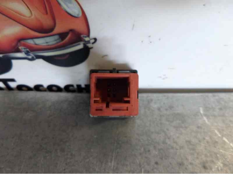 Recambio de interruptor para citroen c4 berlina collection referencia OEM IAM 96476624XT  