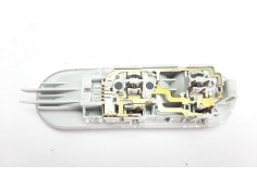 Recambio de luz interior para dacia duster 1.5 dci diesel fap cat referencia OEM IAM 8200073231   2