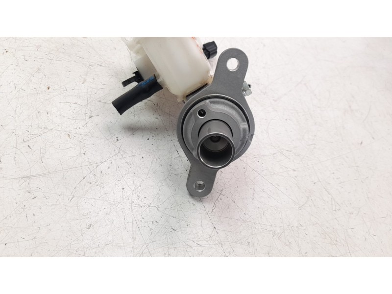 Recambio de bomba freno para renault kadjar 1.6 tce energy referencia OEM IAM 460116191R  