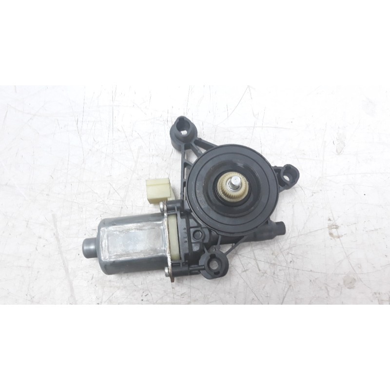 Recambio de motor elevalunas delantero izquierdo para seat leon st (5f8) 2.0 tdi referencia OEM IAM 5Q0959801B  