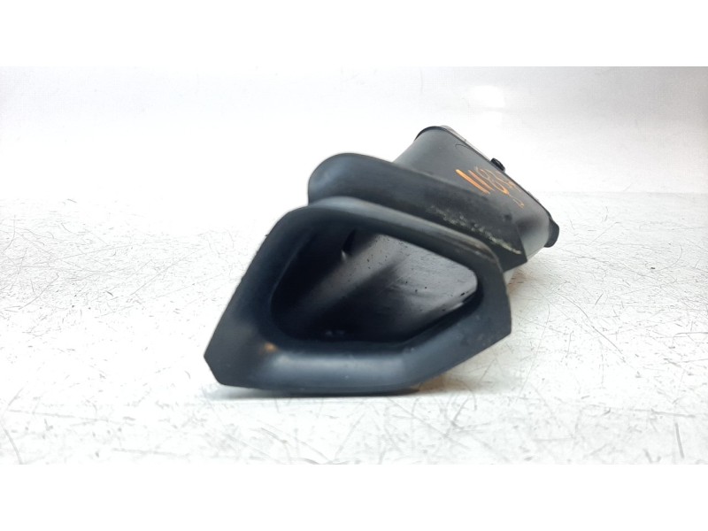 Recambio de moldura para bmw r 1200 r r 1200 r referencia OEM IAM 852391001  