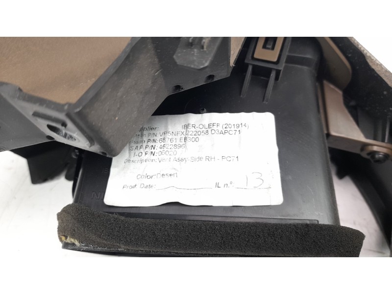 Recambio de rejilla aireadora para nissan pathfinder (r51) 2.5 dci diesel cat referencia OEM IAM 68761EB300  