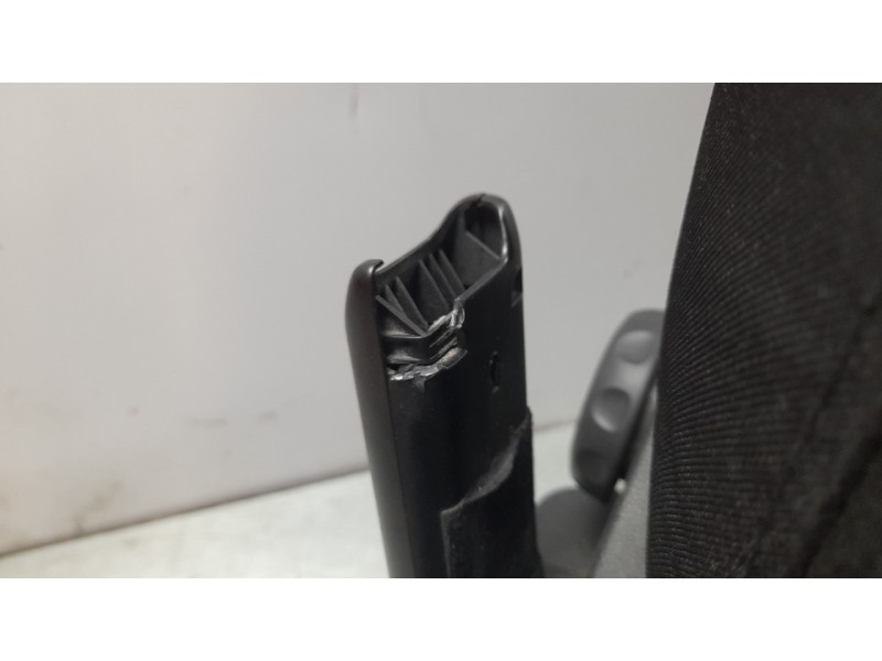 Recambio de juego asientos completo para renault laguna iii dynamique referencia OEM IAM 876700001R  