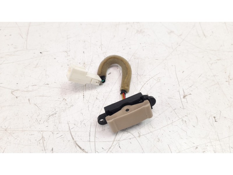 Recambio de interruptor para nissan pathfinder (r51) 2.5 dci diesel cat referencia OEM IAM 5804W  